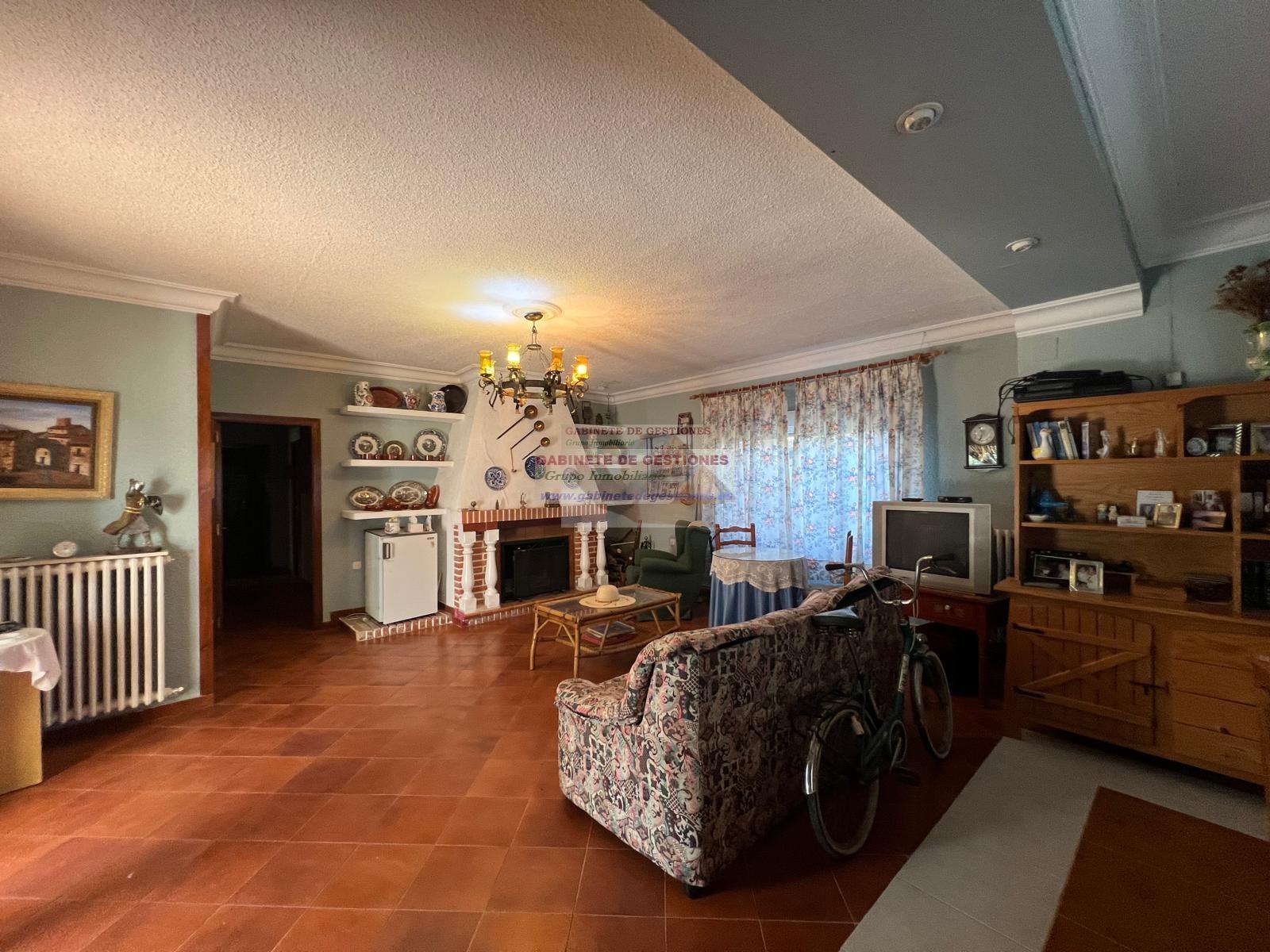 For sale of chalet in Aguas Nuevas