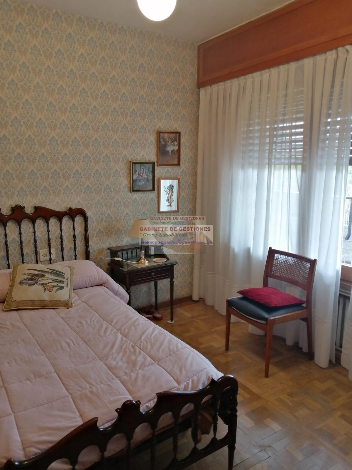 For sale of flat in Albacete
