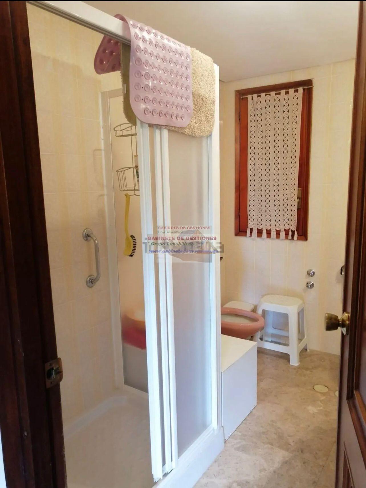 For sale of flat in Albacete