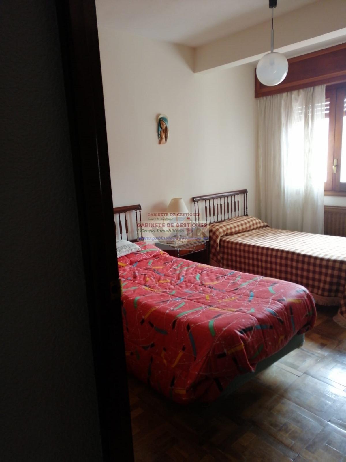For sale of flat in Albacete