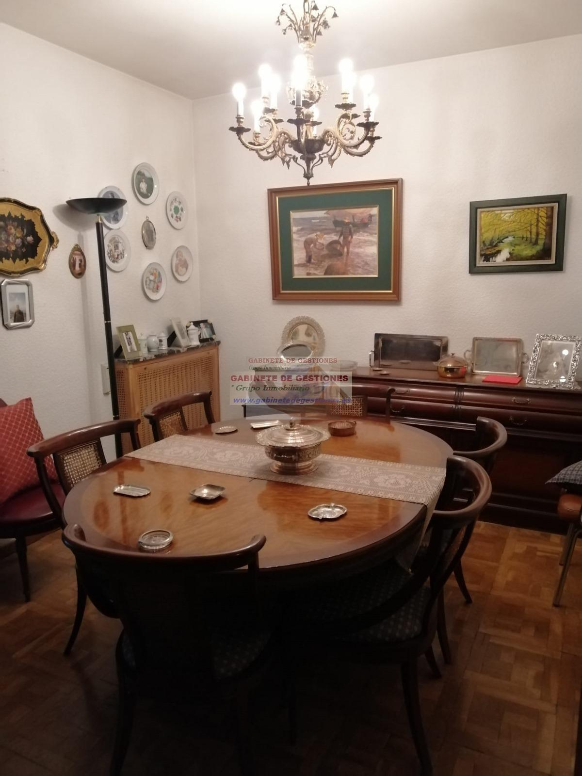 For sale of flat in Albacete