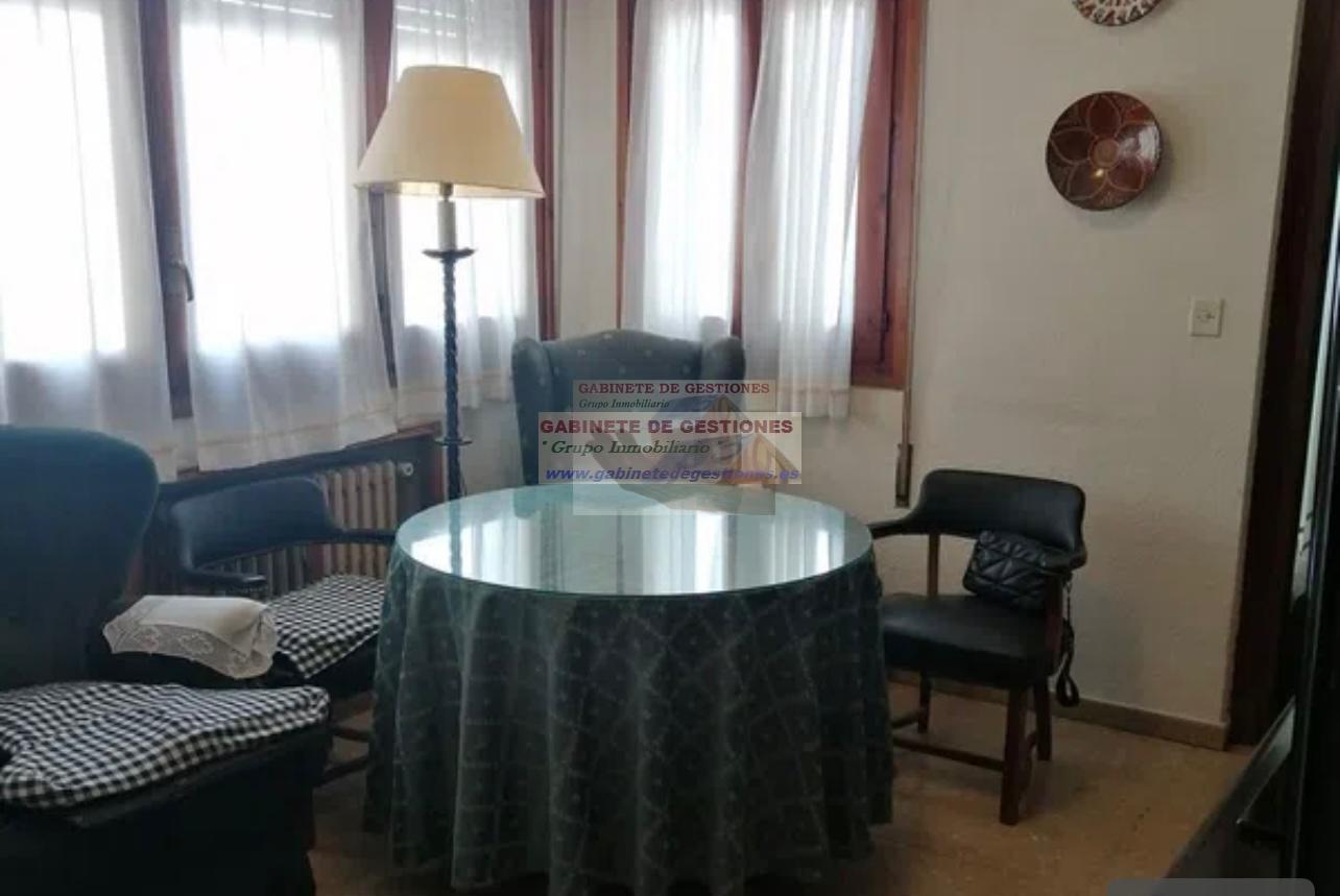 For sale of flat in Albacete