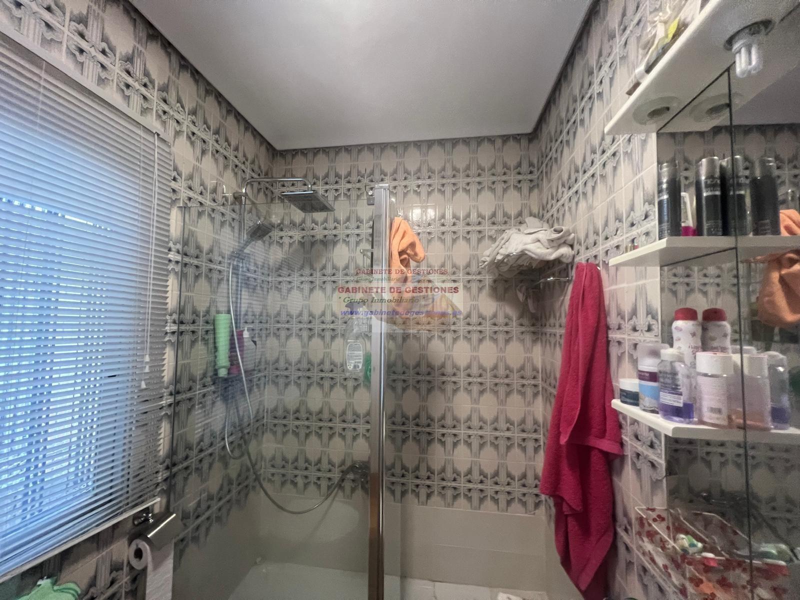 For sale of chalet in Albacete
