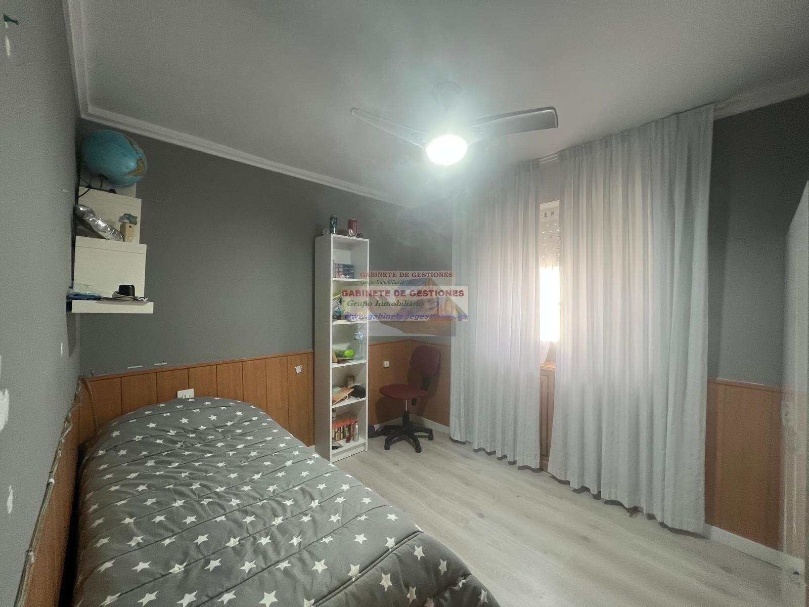 For sale of chalet in Albacete
