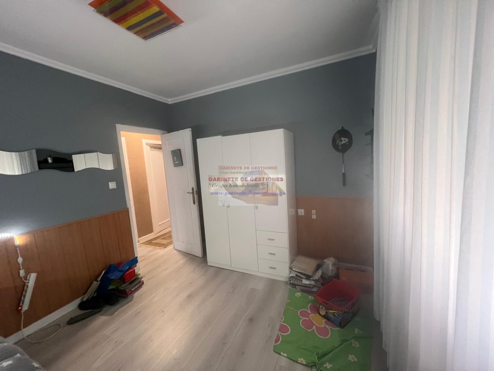 For sale of chalet in Albacete