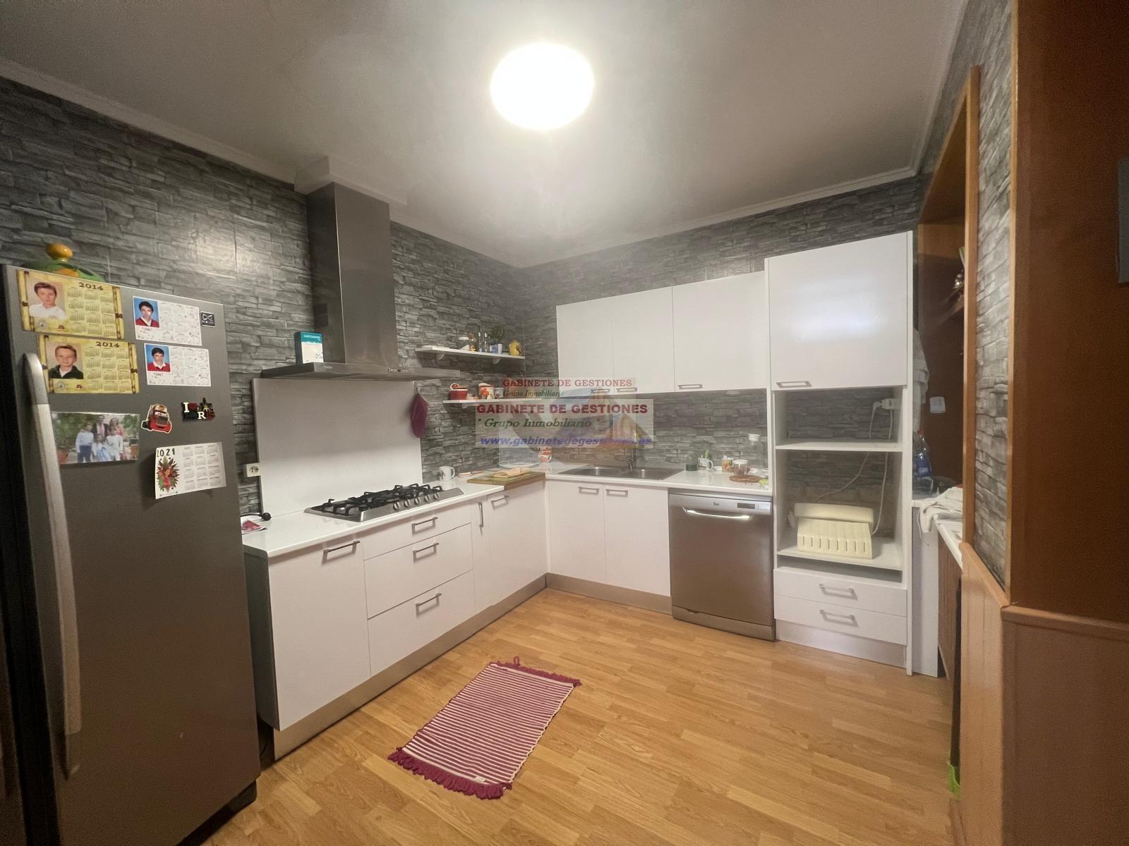 For sale of chalet in Albacete