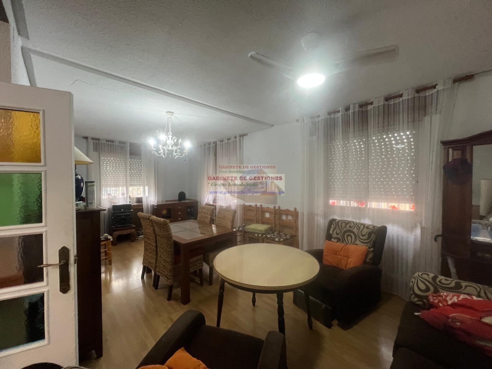 For sale of chalet in Albacete