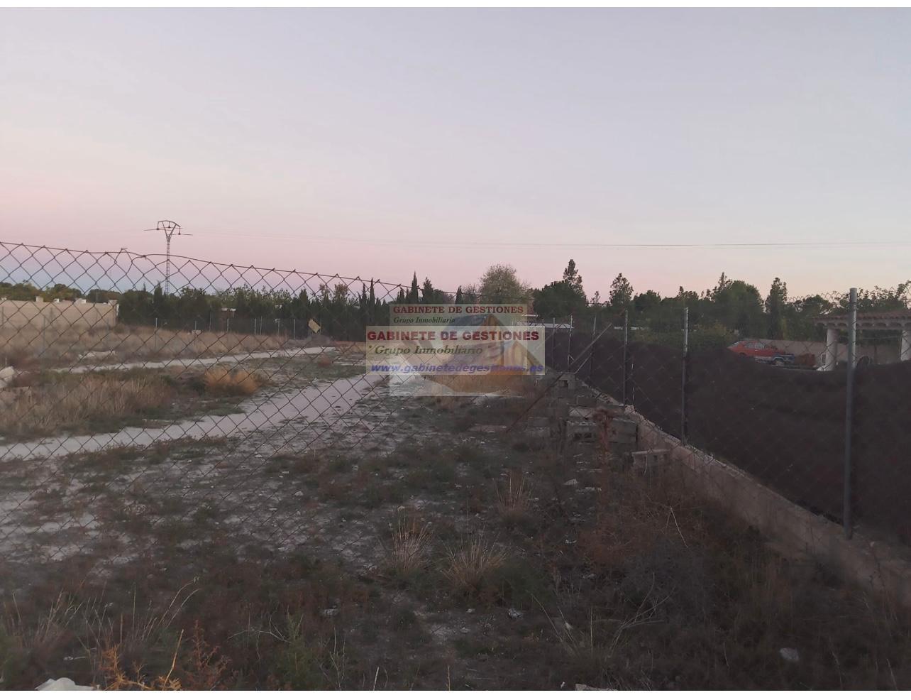 For sale of land in Albacete