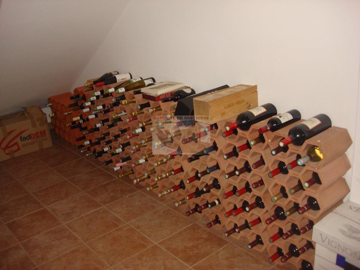 For sale of chalet in Albacete
