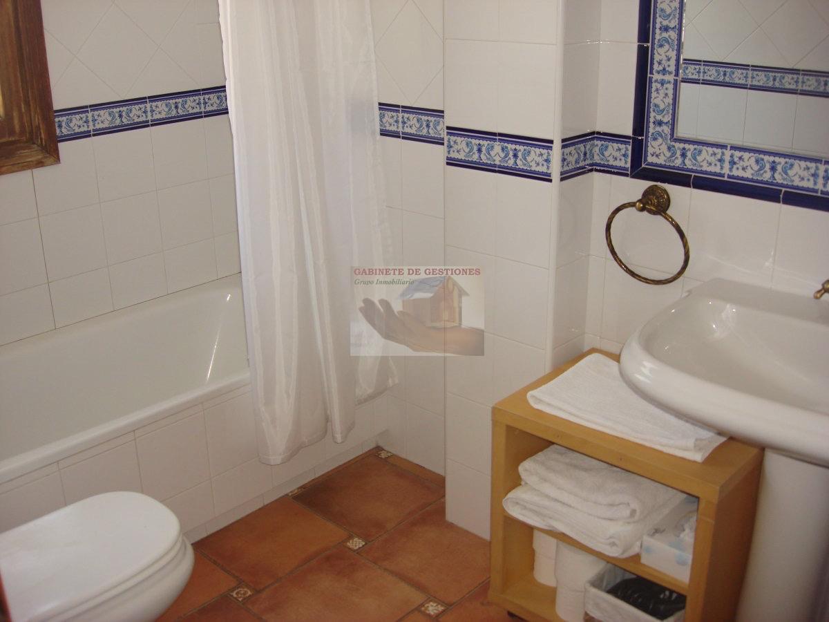 For sale of chalet in Albacete