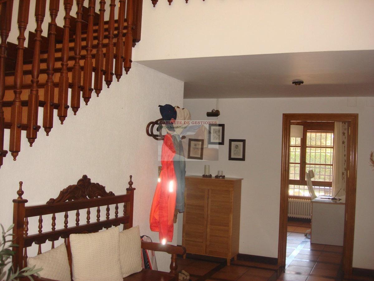 For sale of chalet in Albacete