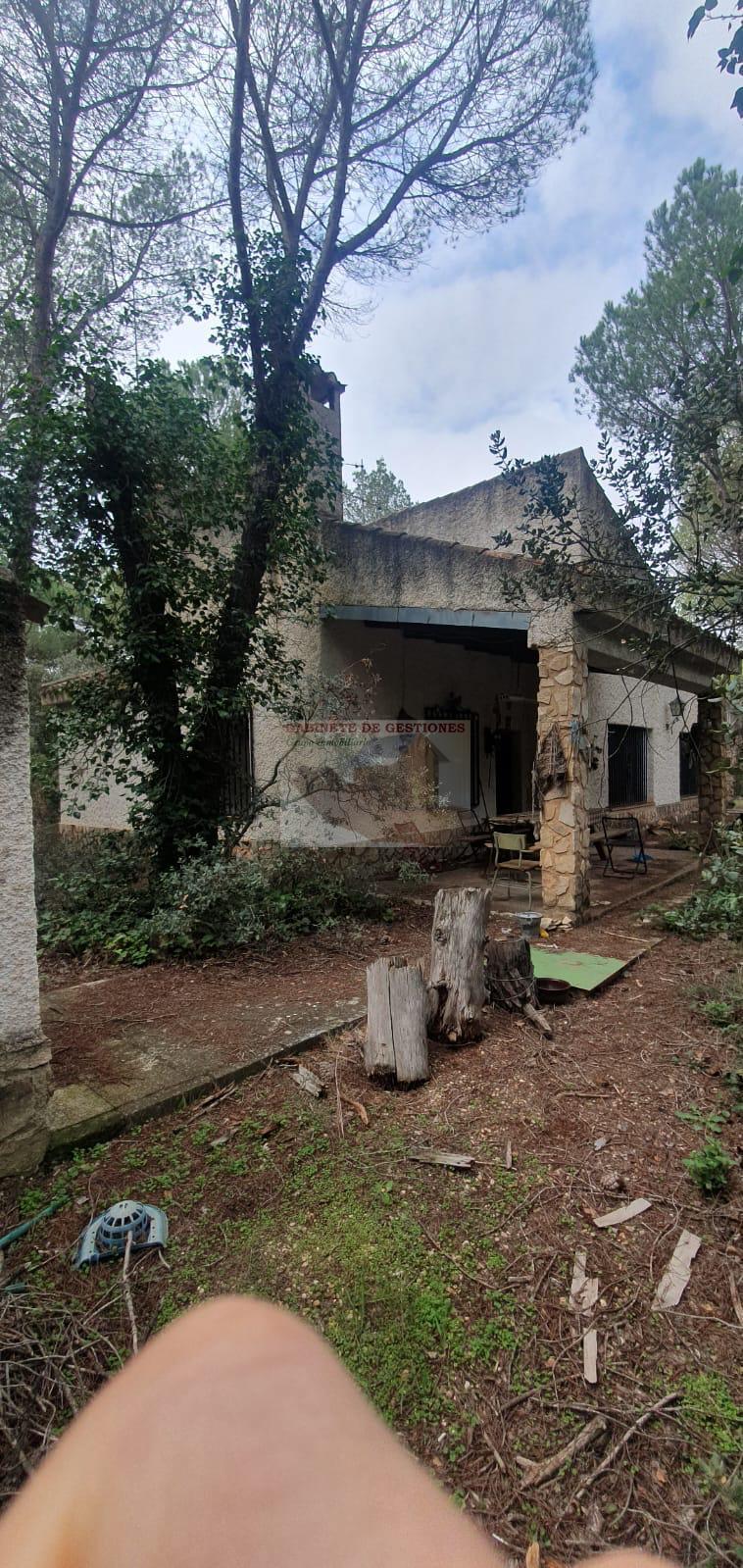 For sale of chalet in Albacete