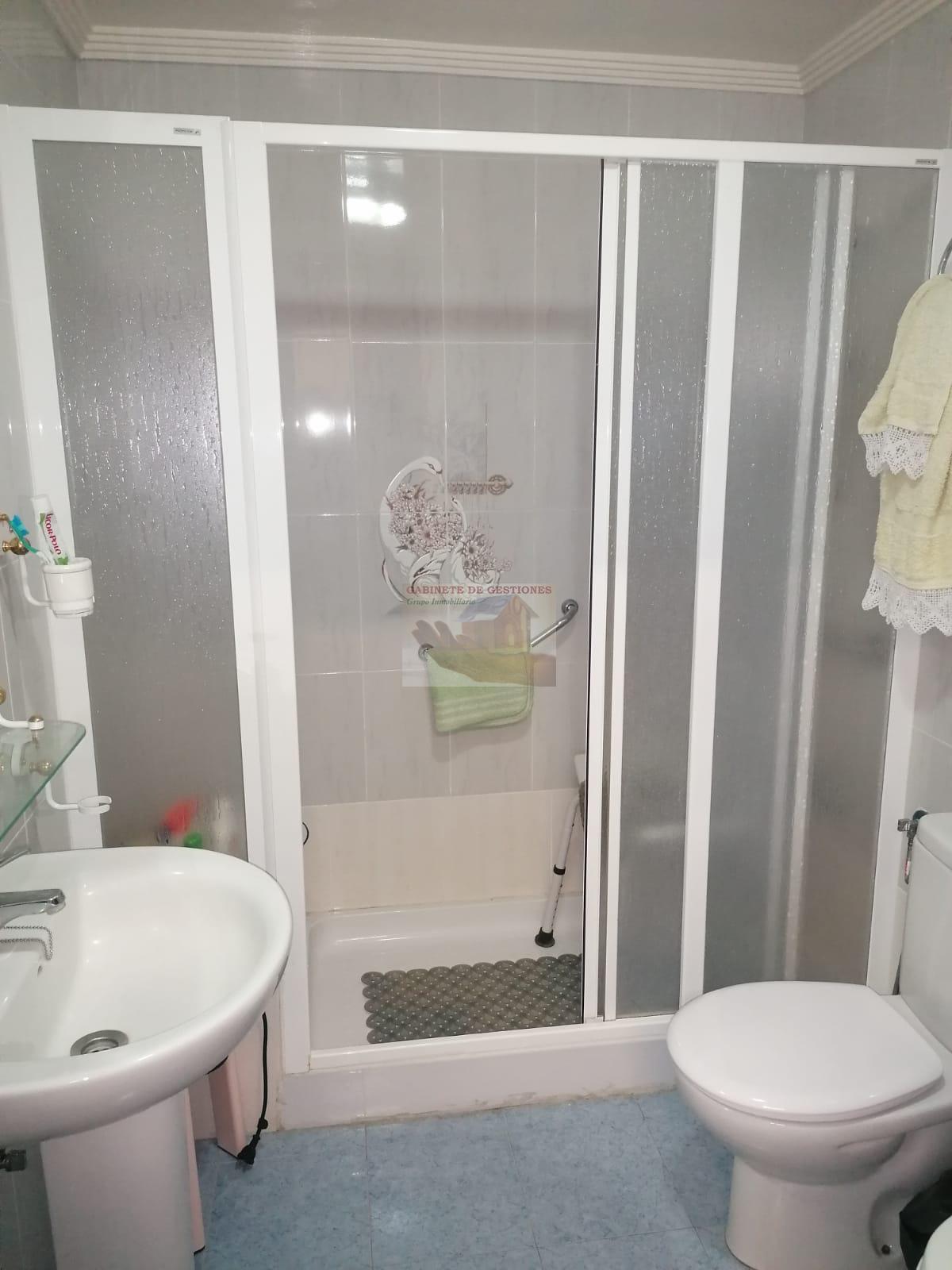 Venta de chalet en Valdeganga
