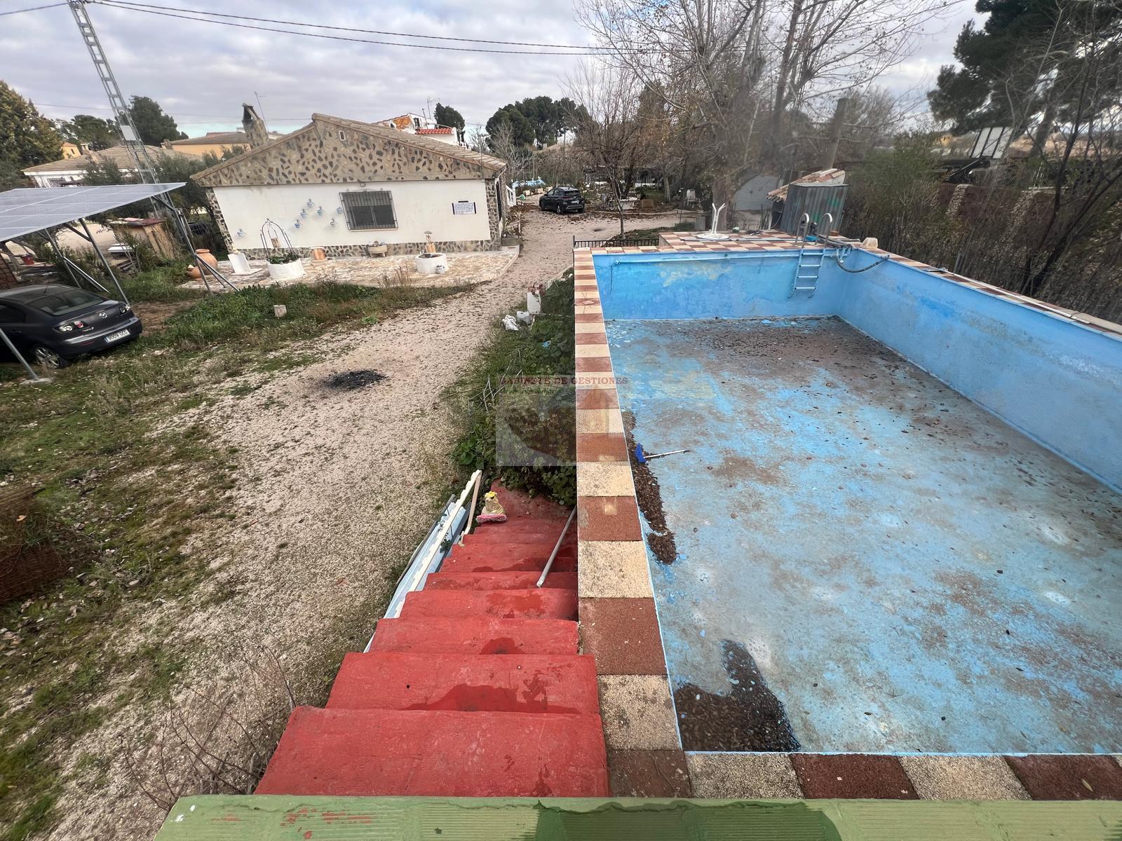 Venta de chalet en Albacete