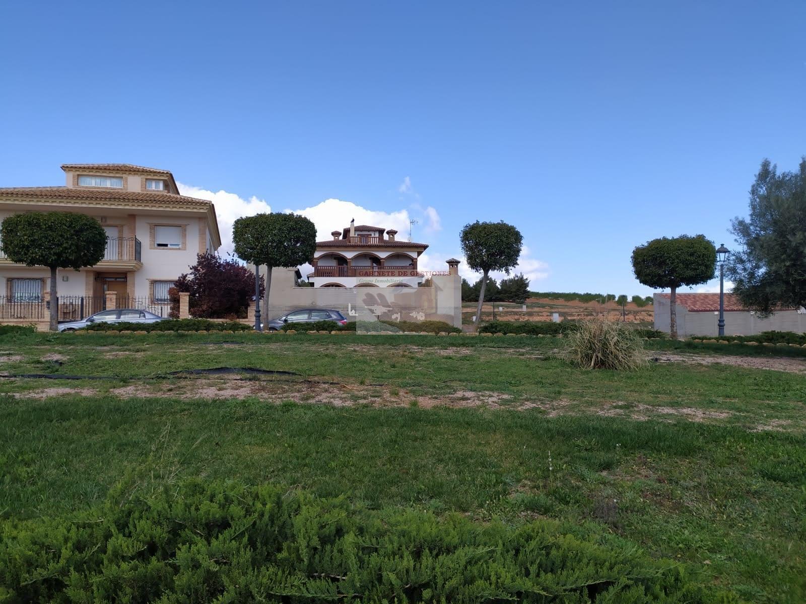 For sale of land in Albacete