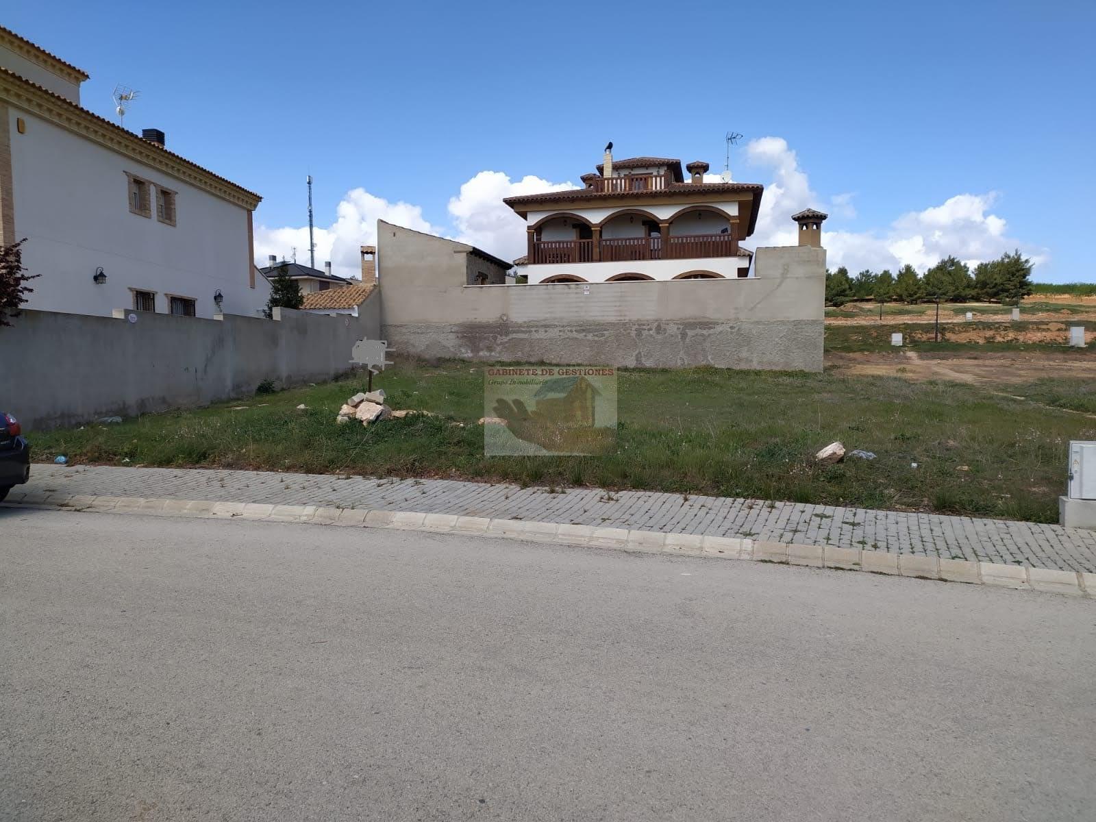 For sale of land in Albacete