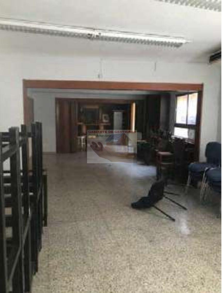 For sale of commercial in Albacete