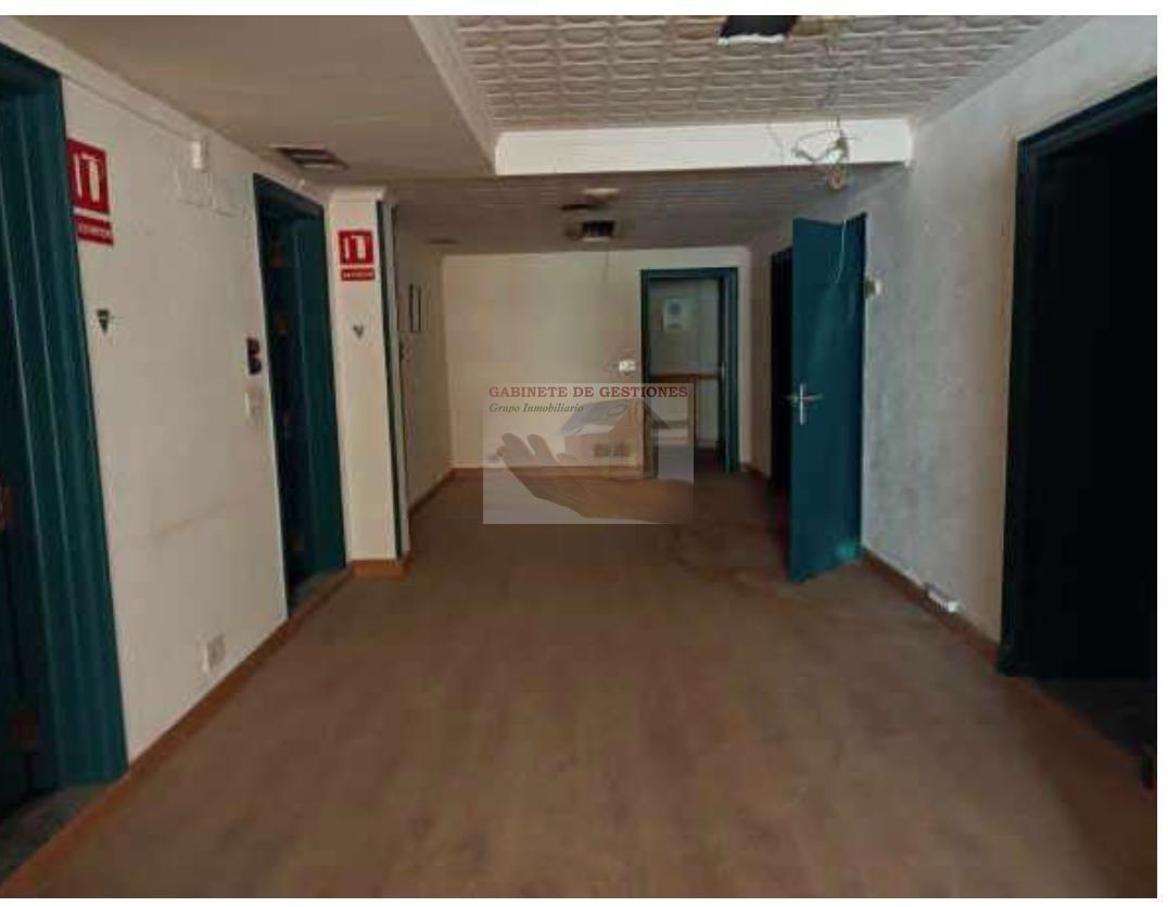 For sale of commercial in Albacete