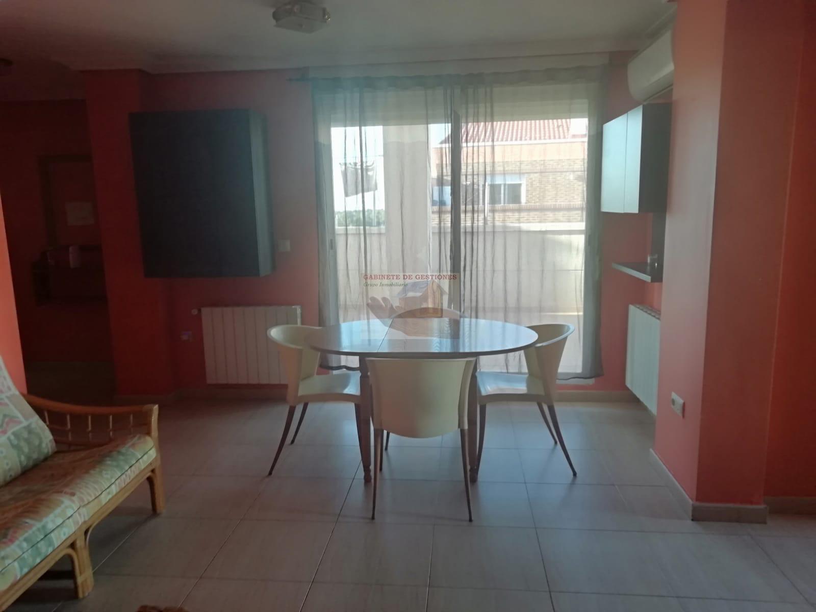For sale of duplex in Albacete