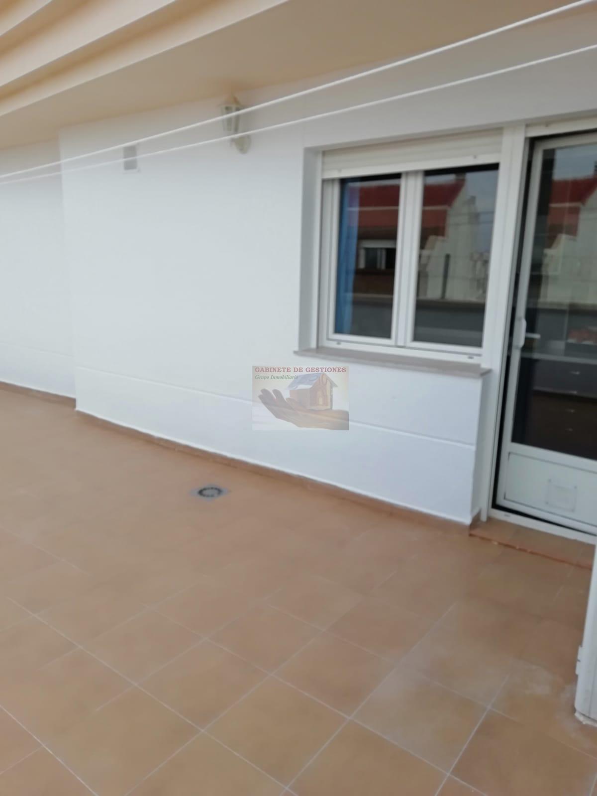 For sale of duplex in Albacete