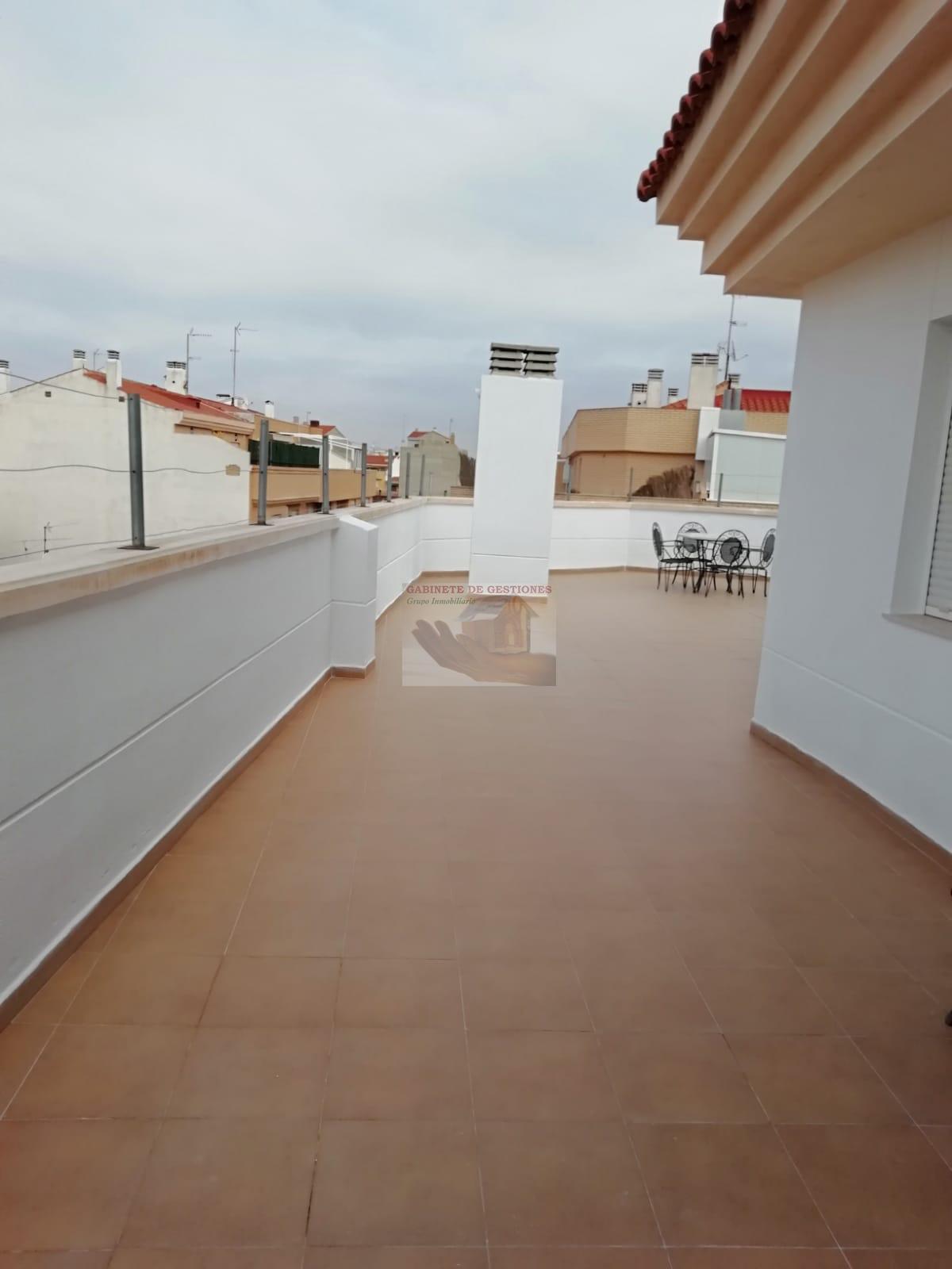 For sale of duplex in Albacete