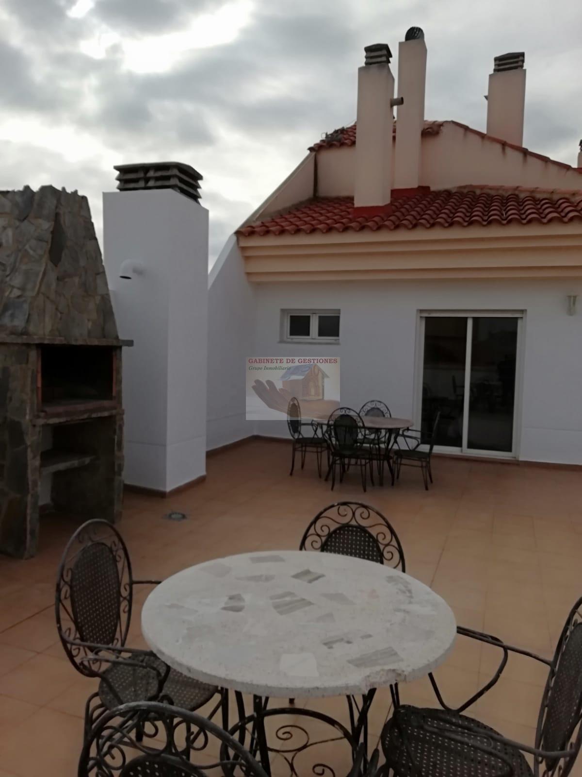 For sale of duplex in Albacete