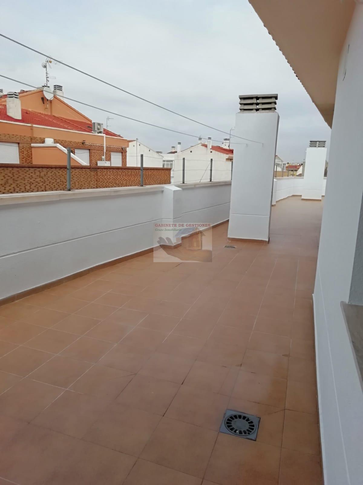 For sale of duplex in Albacete