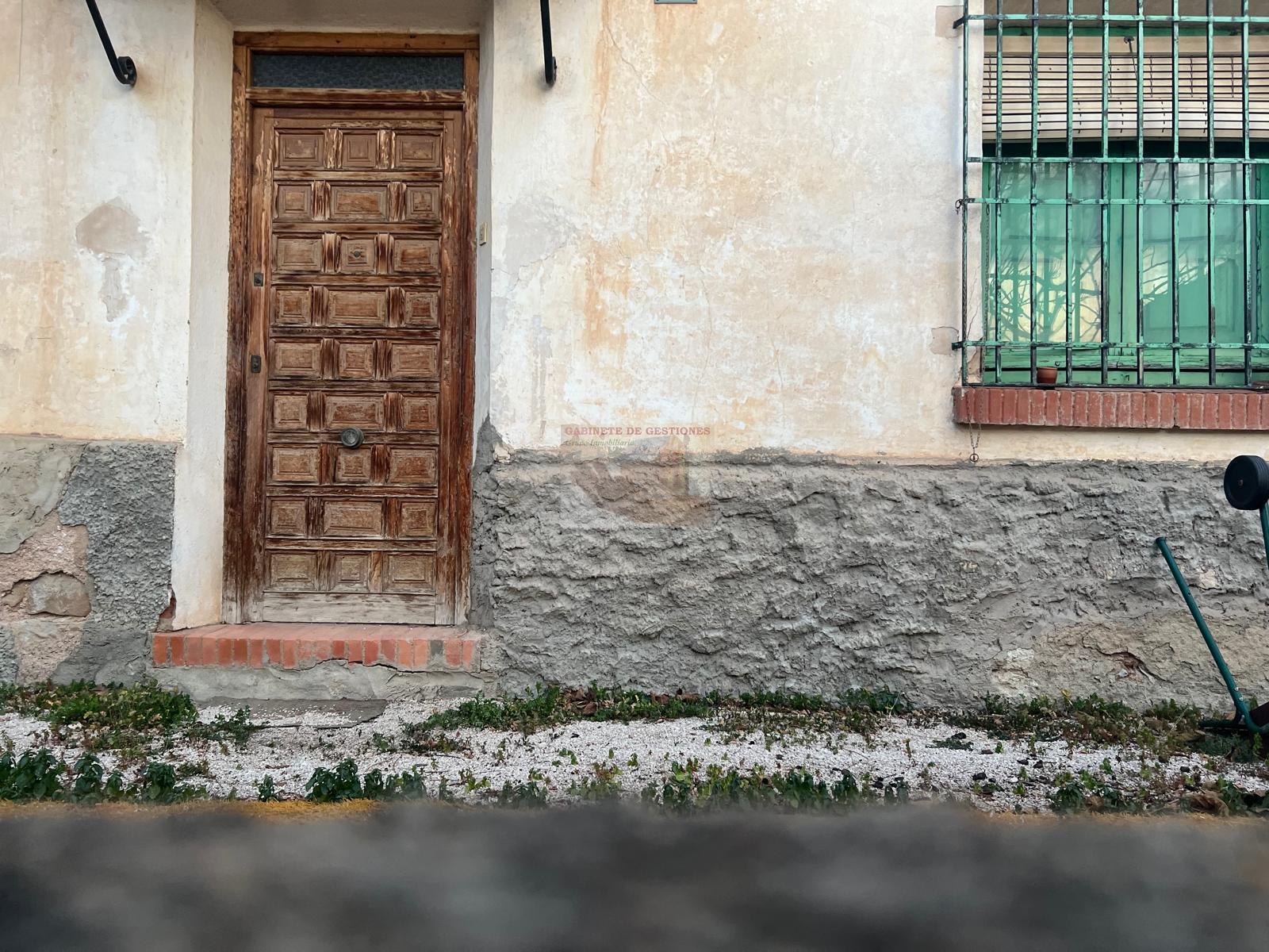 For sale of chalet in Albacete