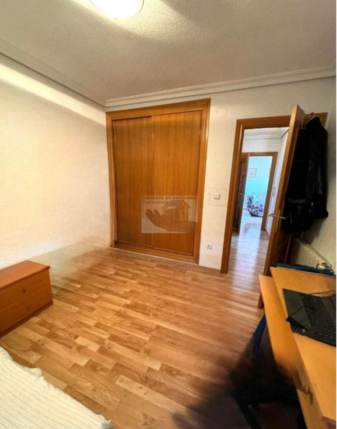 For sale of flat in Albacete