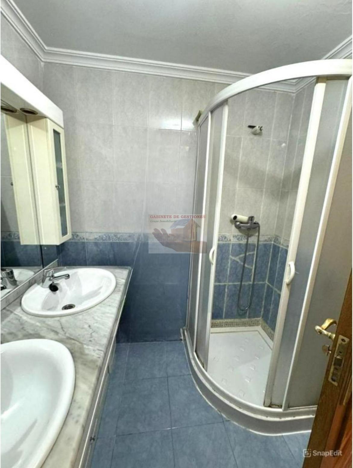 For sale of flat in Albacete
