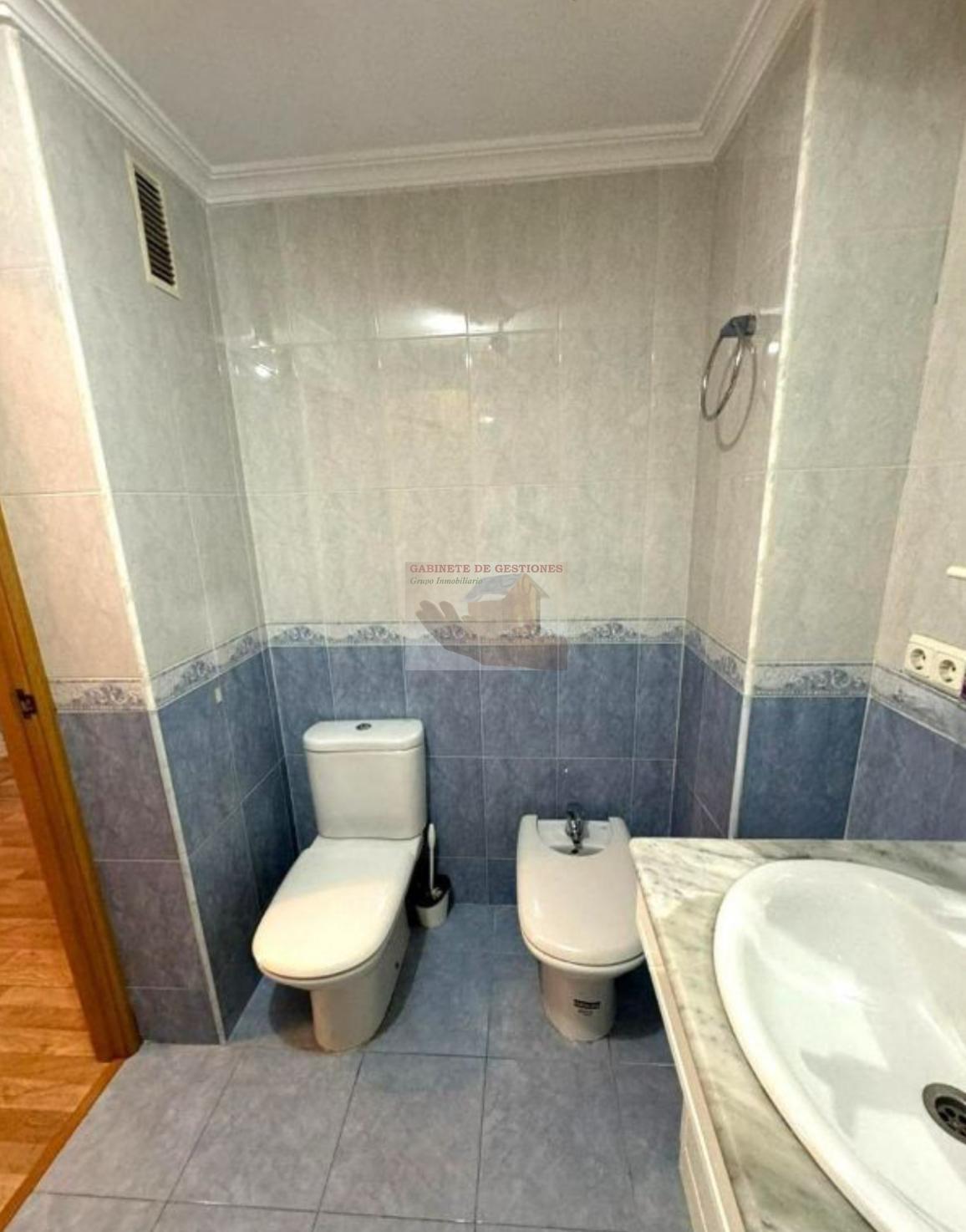 For sale of flat in Albacete