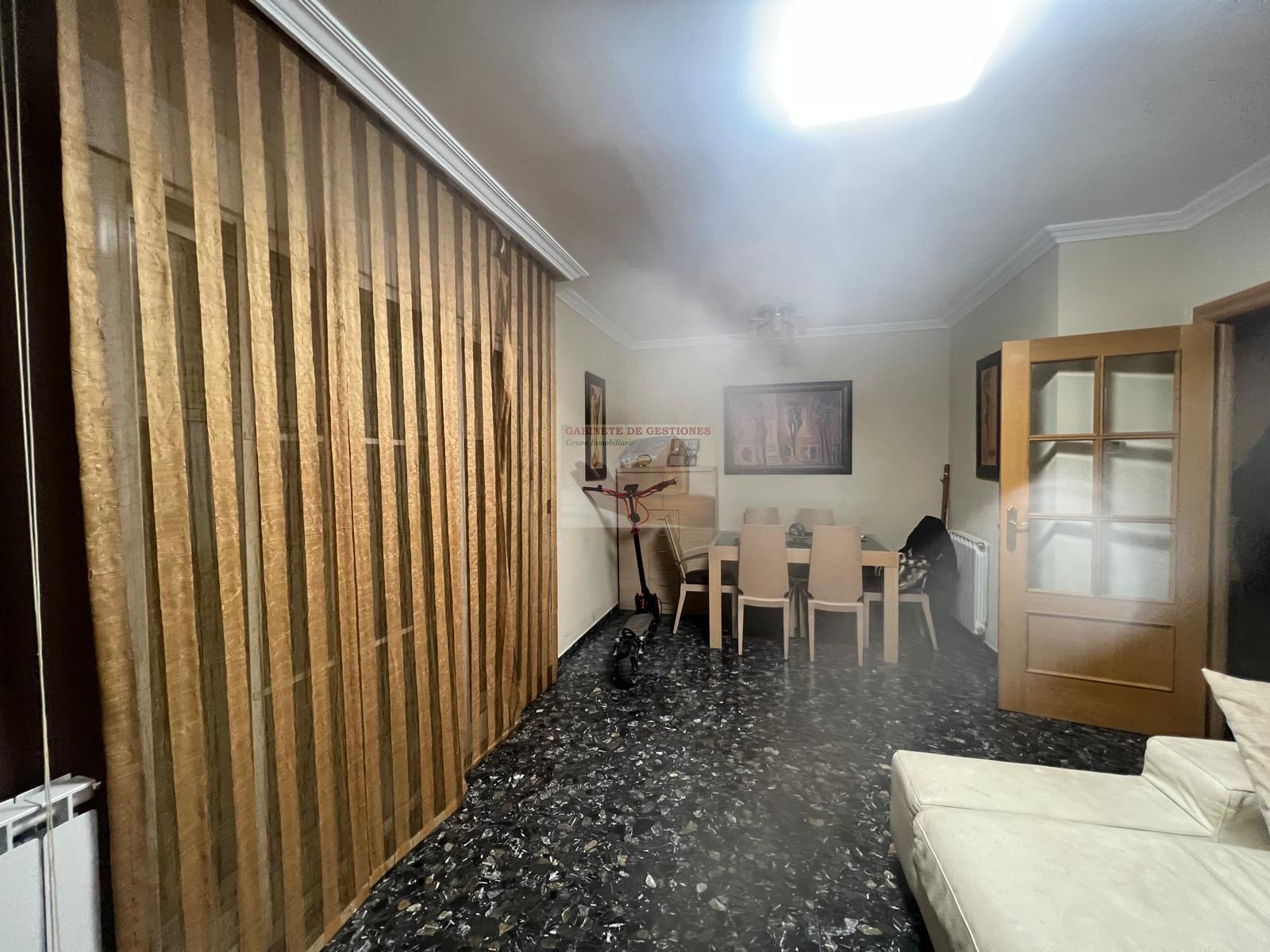For sale of flat in Albacete