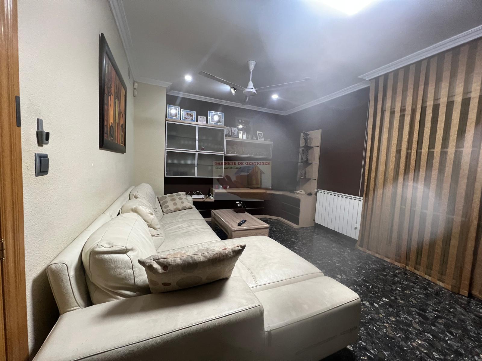 For sale of flat in Albacete