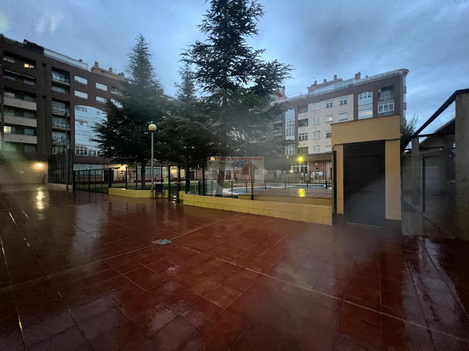 For sale of flat in Albacete