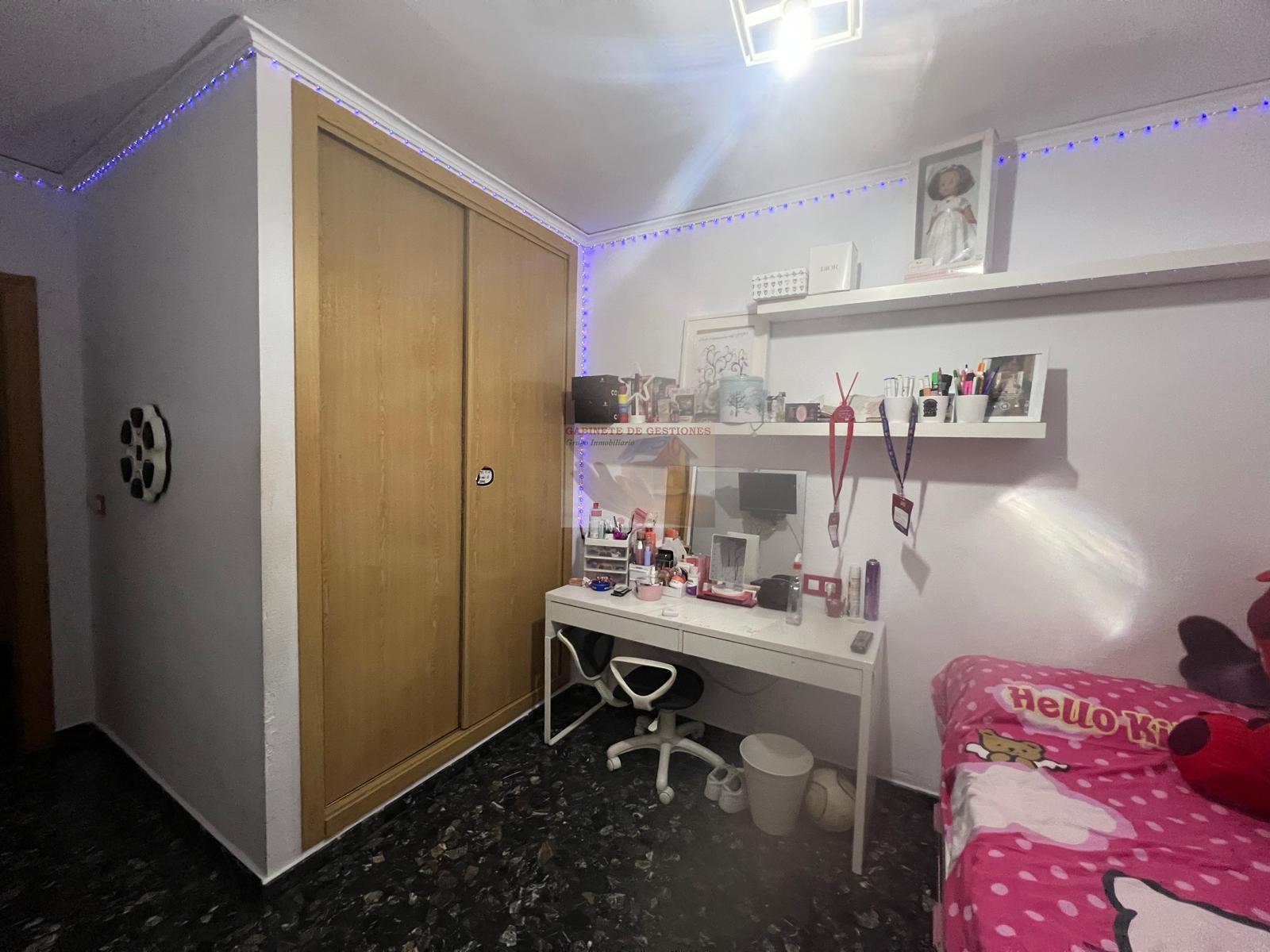 For sale of flat in Albacete