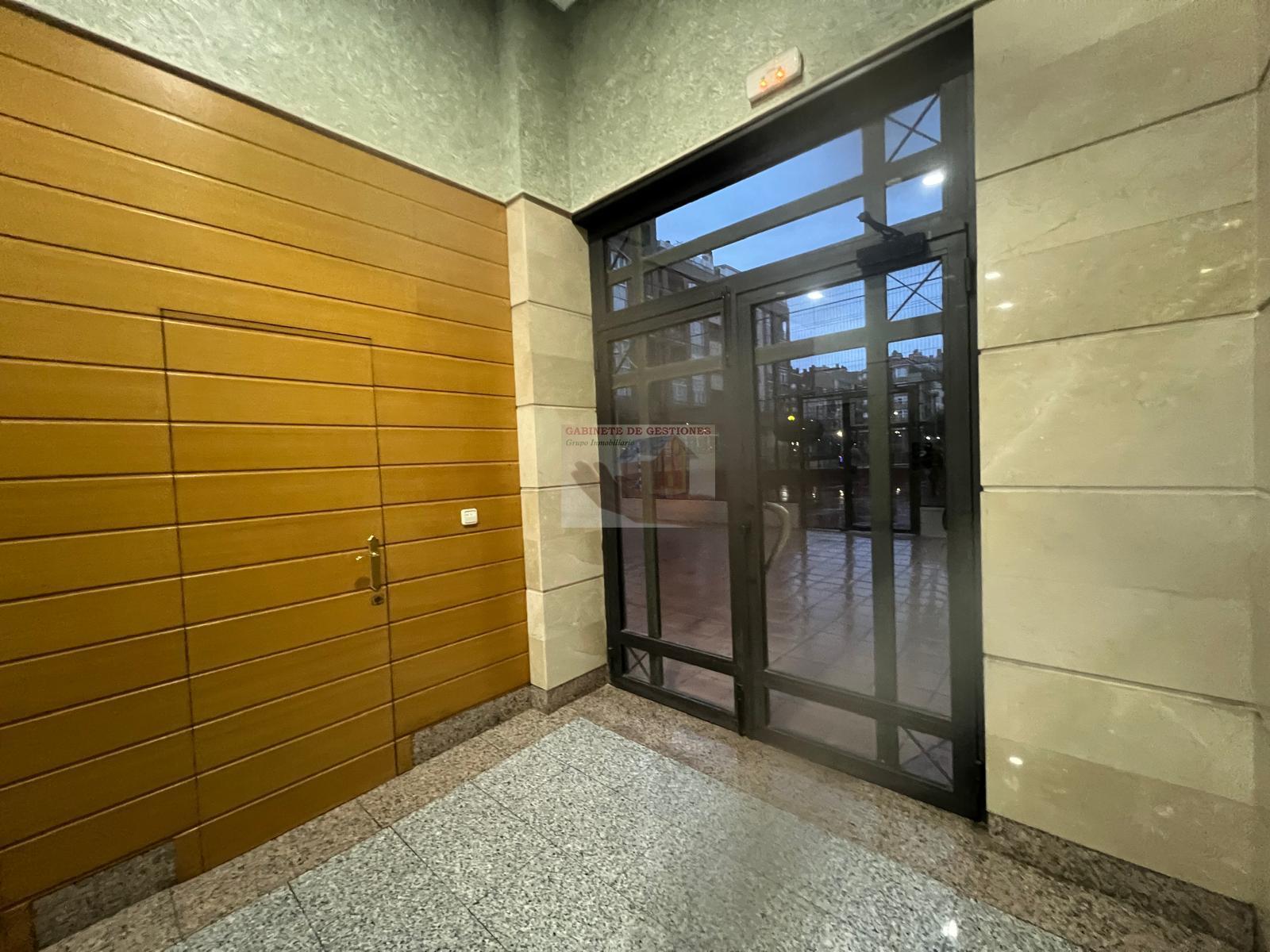 For sale of flat in Albacete