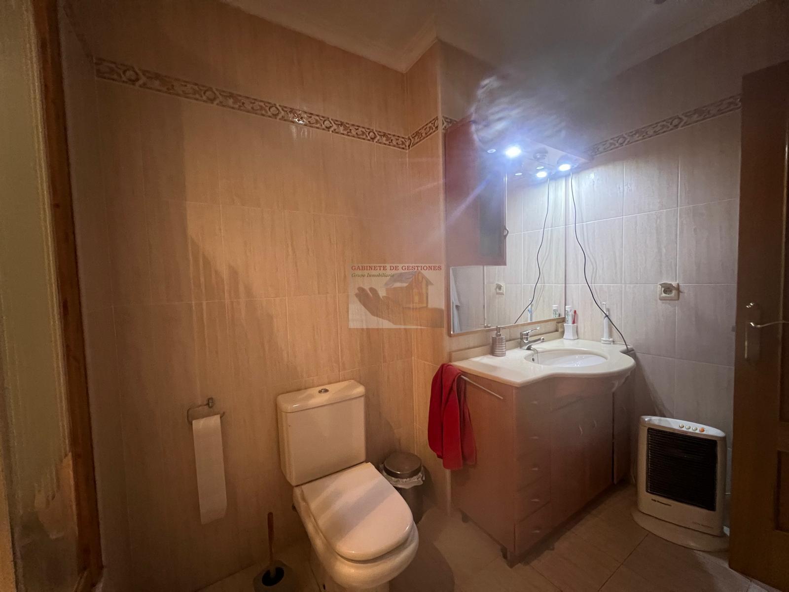 For sale of flat in Albacete