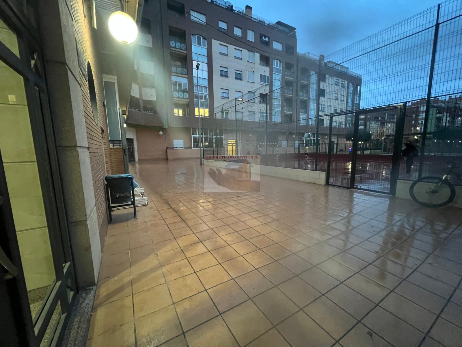 For sale of flat in Albacete