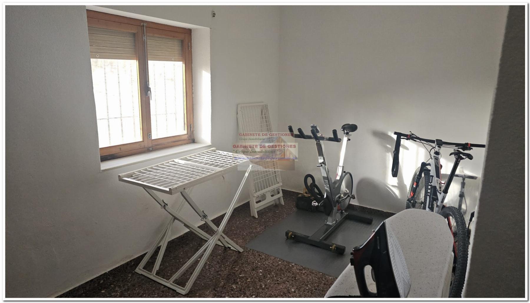 For sale of house in Albacete