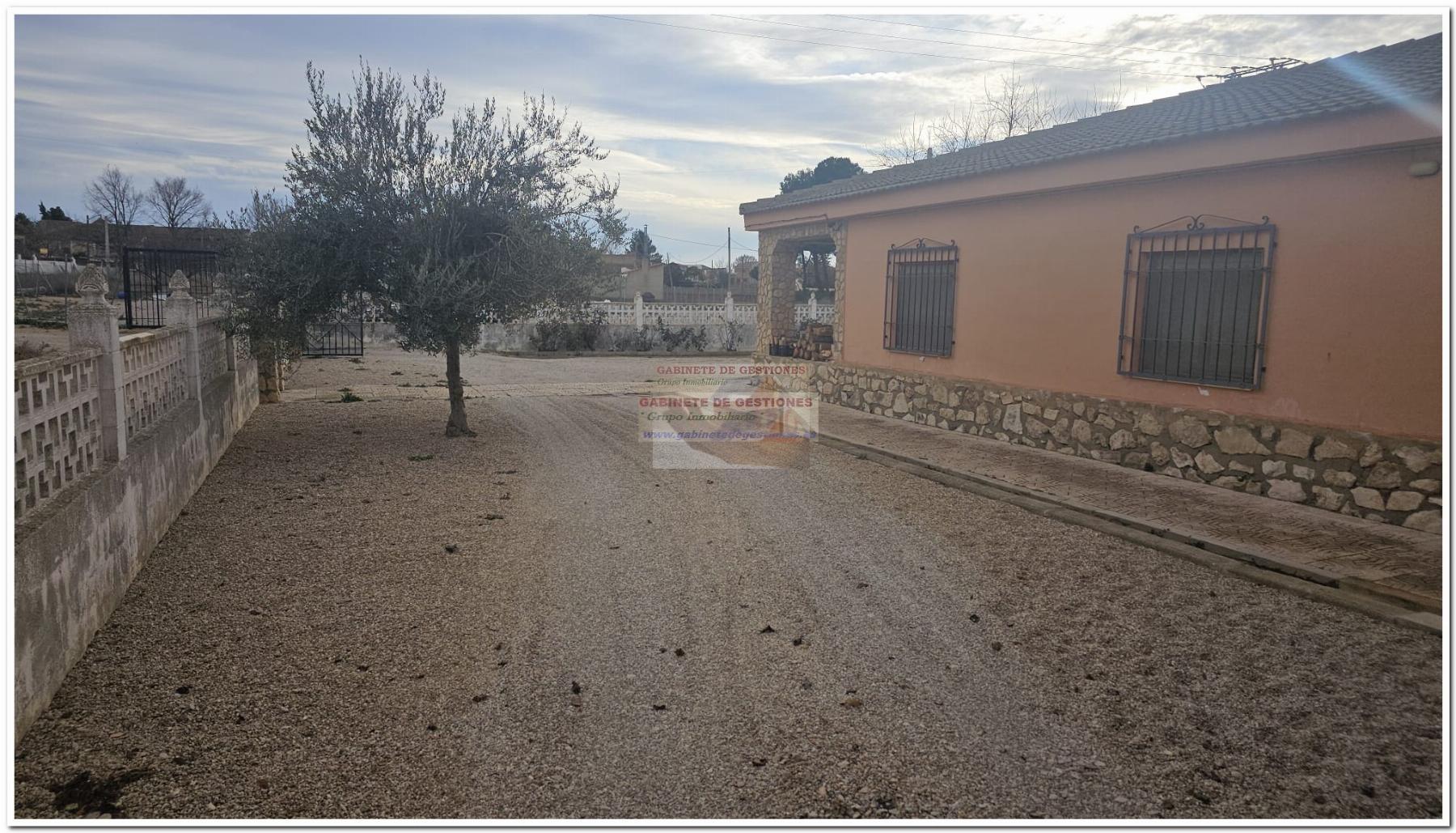 For sale of house in Albacete