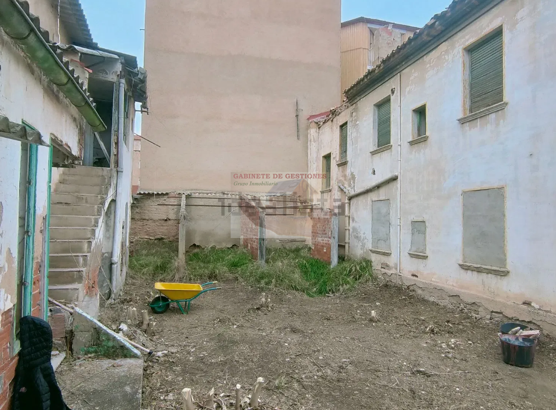 For sale of house in Albacete