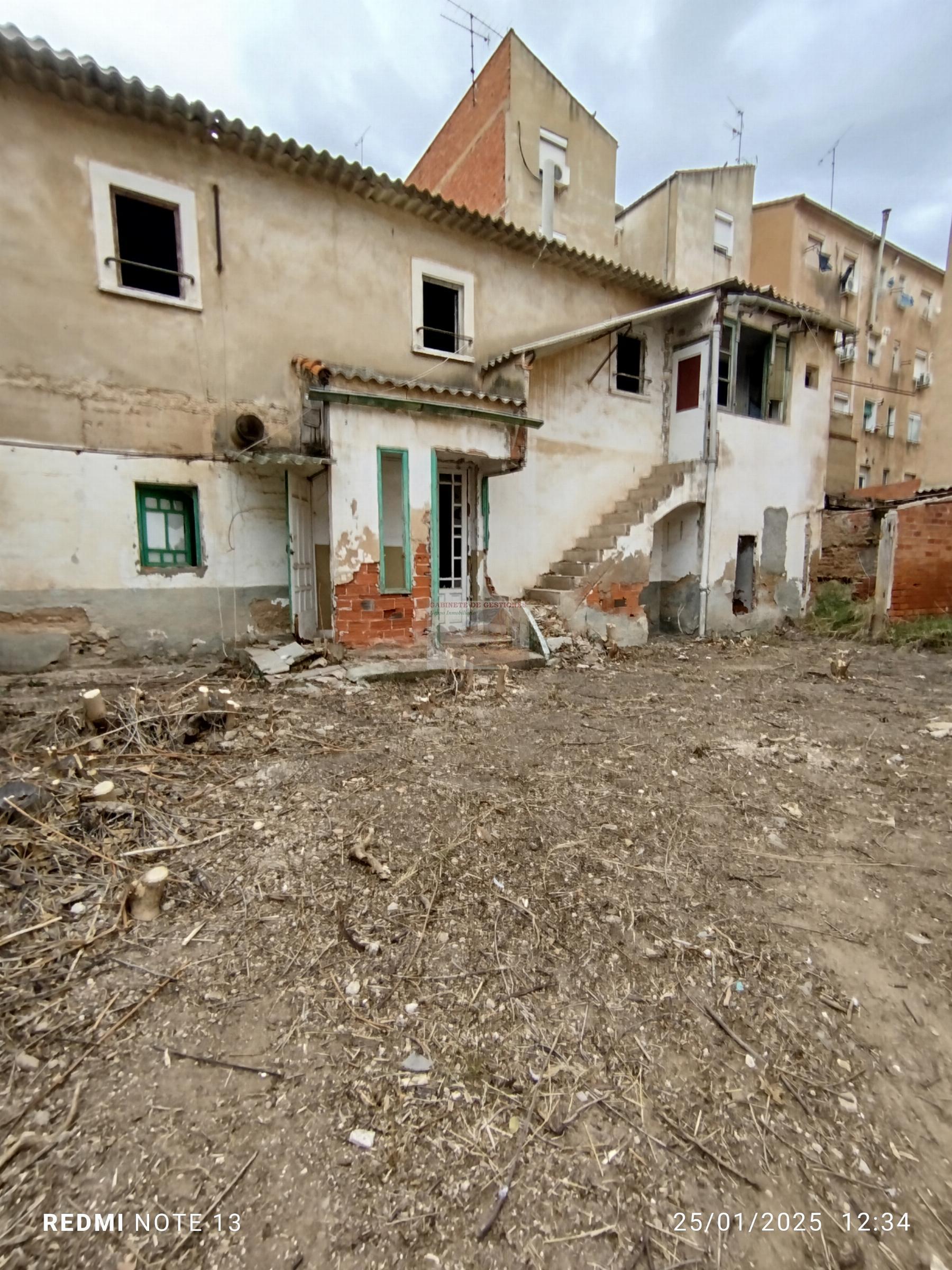 For sale of house in Albacete