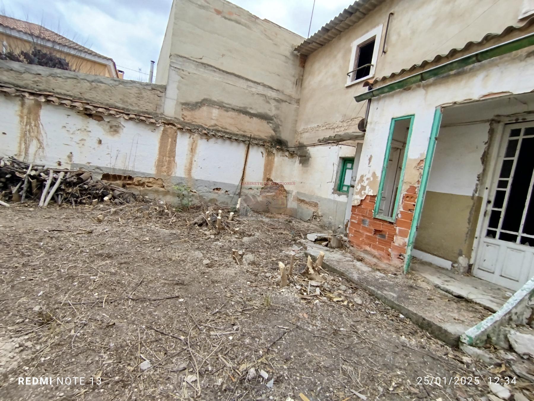 For sale of house in Albacete