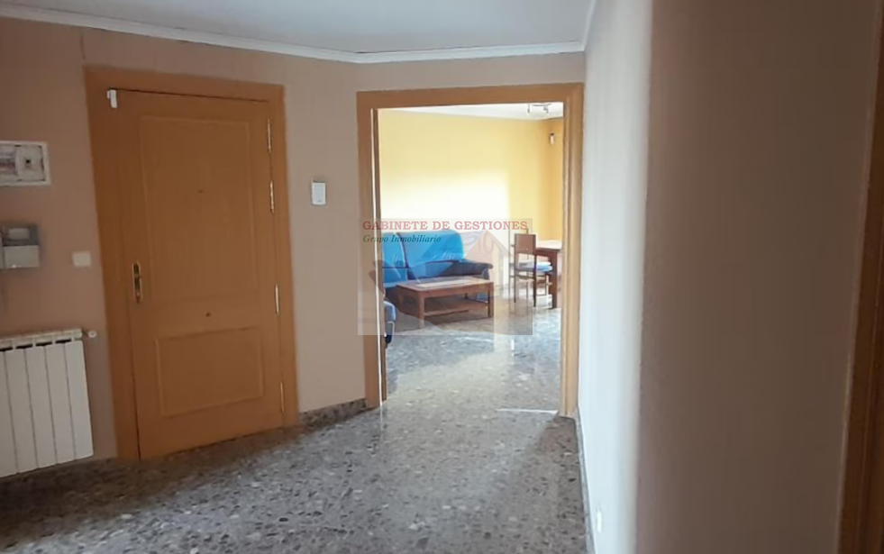 For sale of flat in Albacete