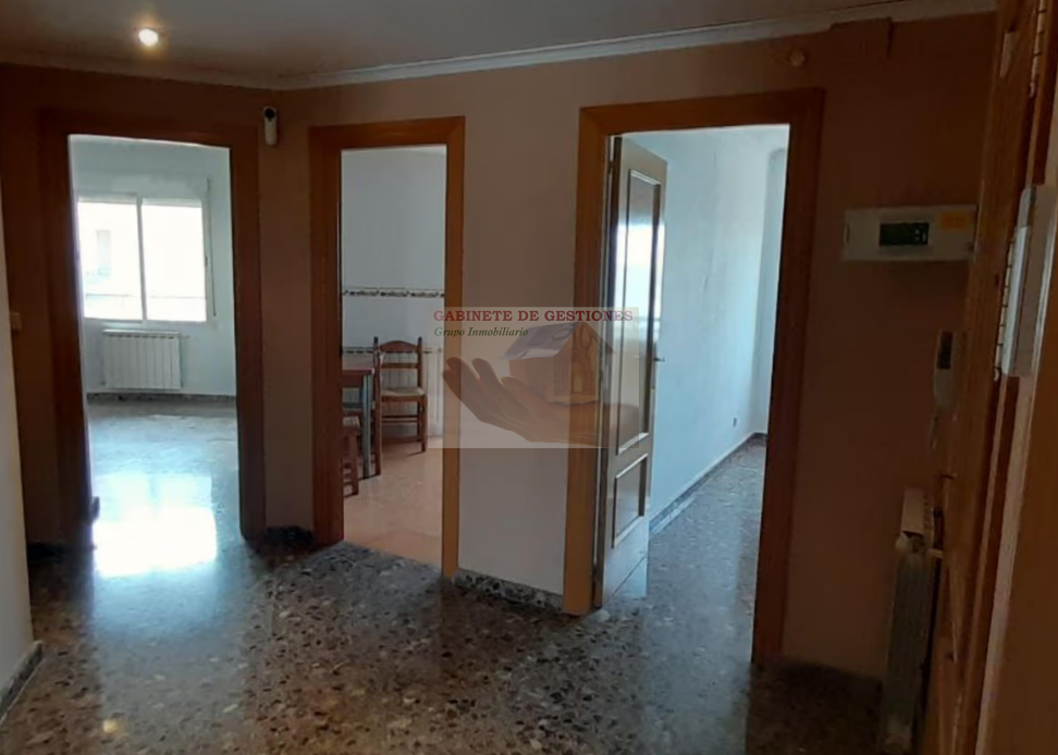 For sale of flat in Albacete