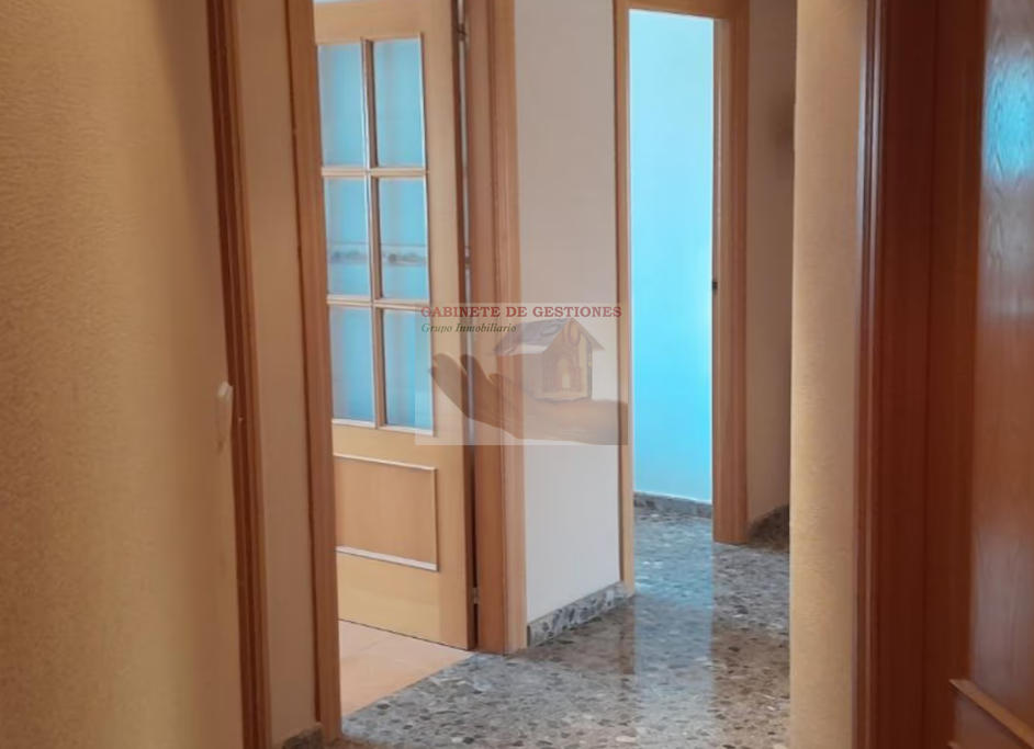 For sale of flat in Albacete