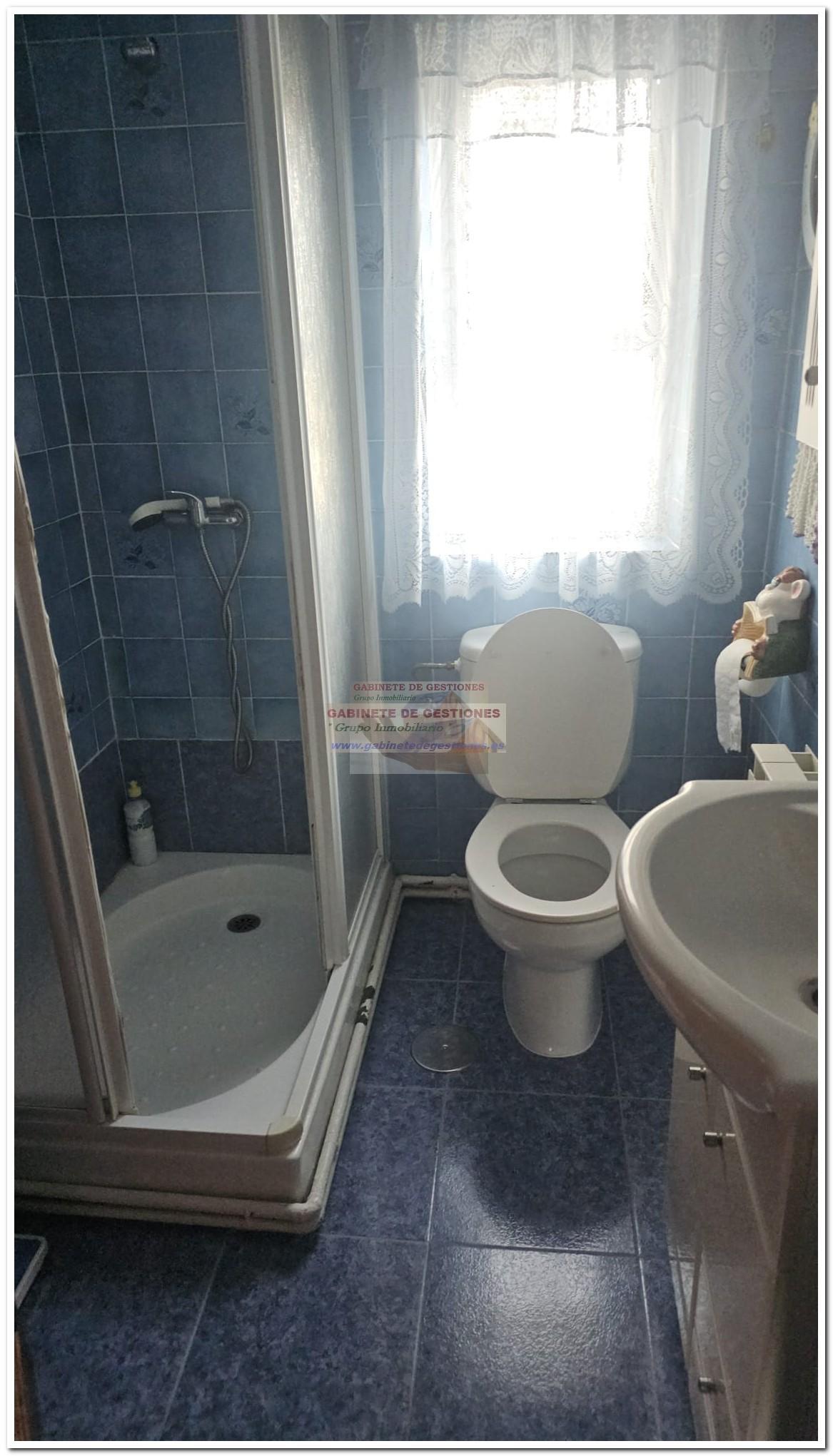 For sale of flat in Albacete