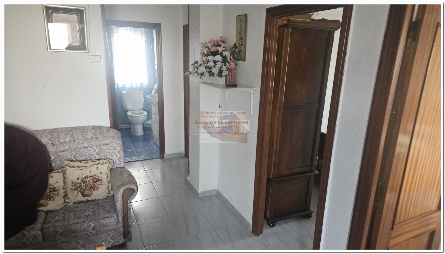 For sale of flat in Albacete