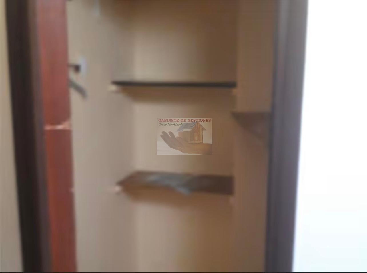 For sale of flat in La Gineta