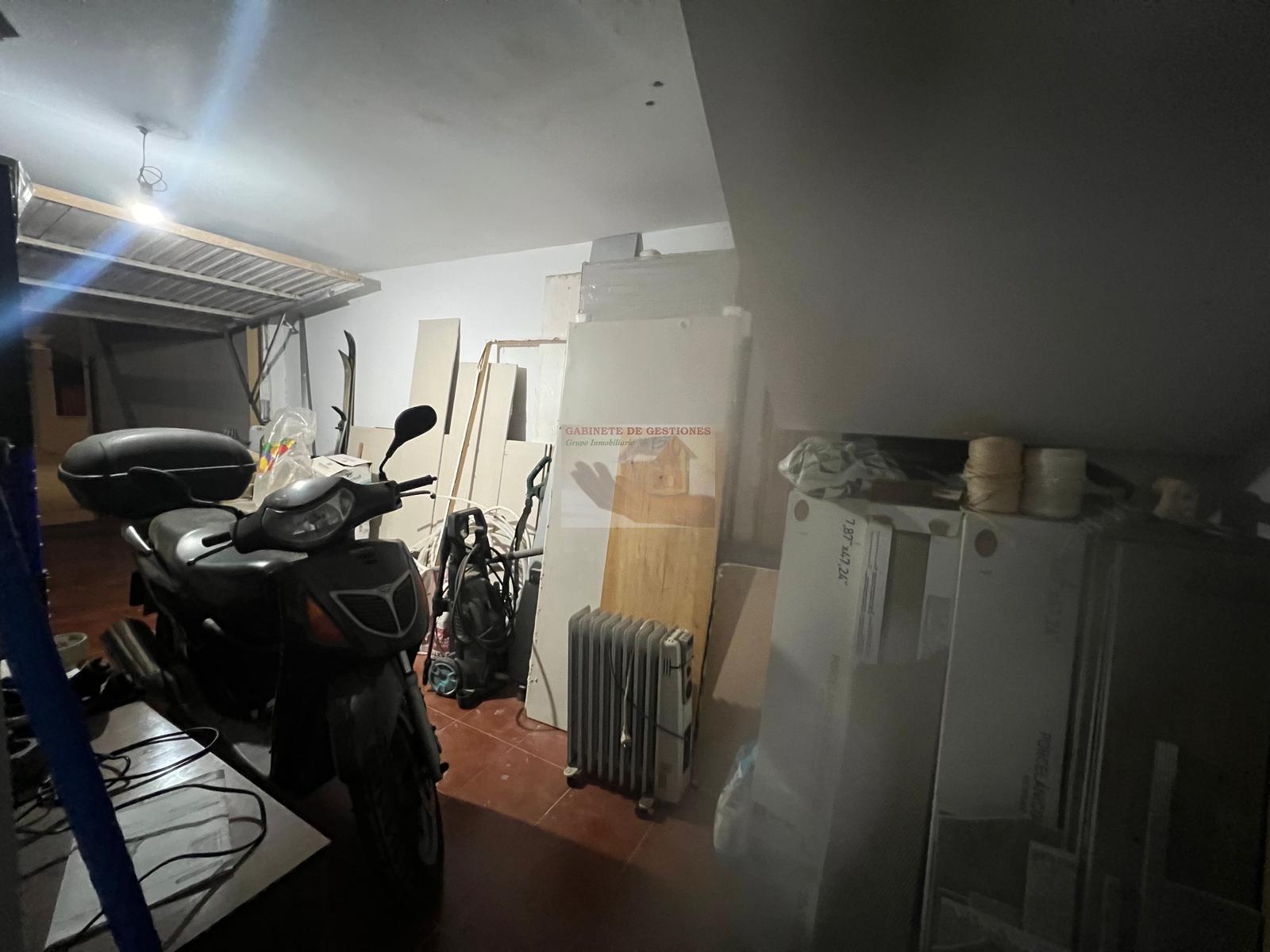 For sale of chalet in La Gineta